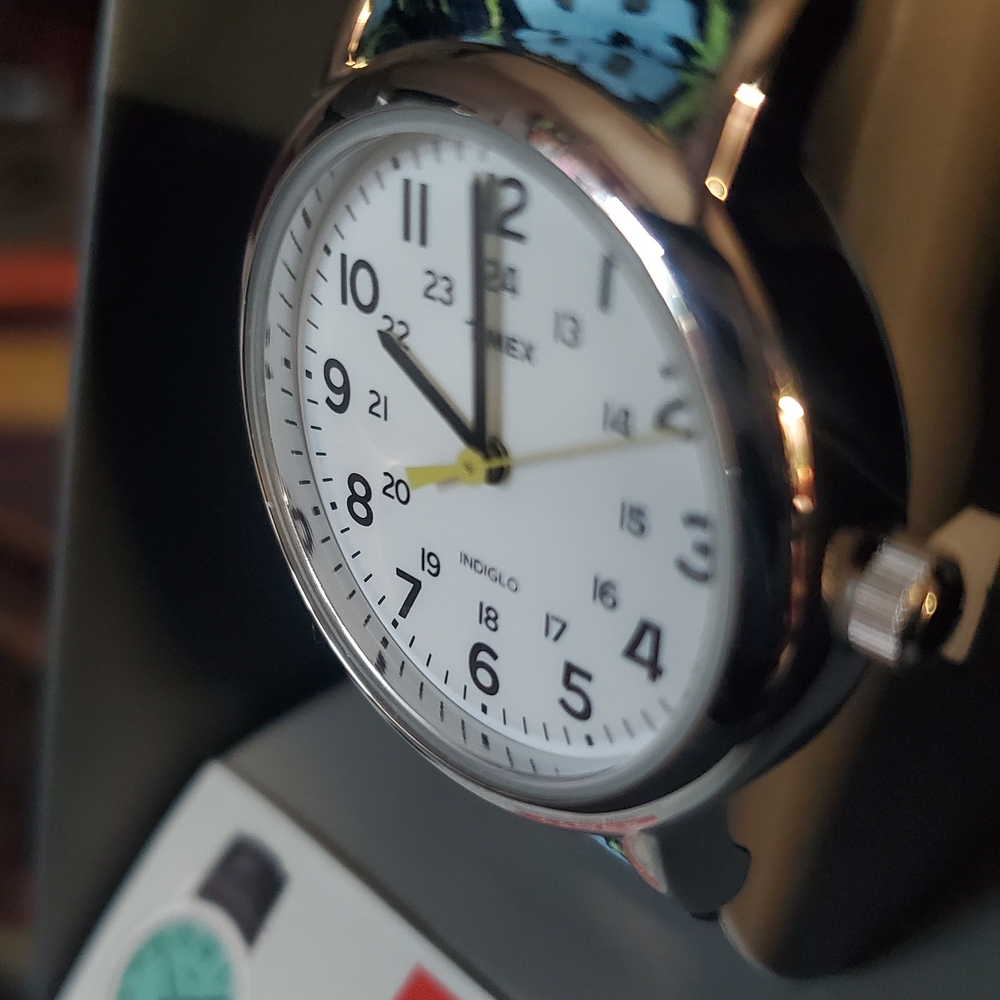 Timex® Weekender Fabric Strap Watch -Floral- T2P370JT, NEW IN BOX!! - Picture 8 of 10